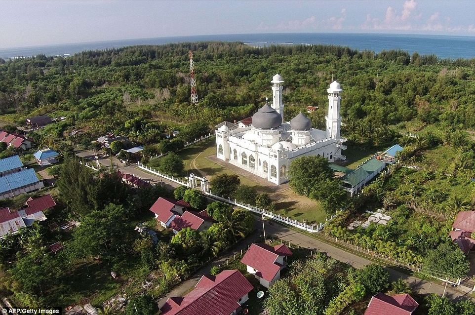 Beginilah Kondisi 2 Masjid Yang Jadi Saksi Bisu Tsunami Aceh 13 Tahun Lalu Bangka Pos